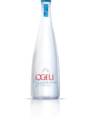 Fles Ogeu platwater