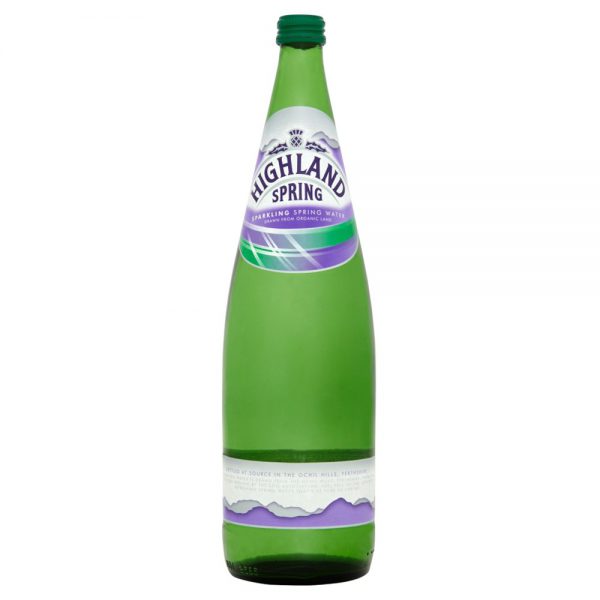 fles highland spring bruis water